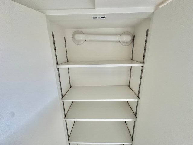  キャッスルコート岩端