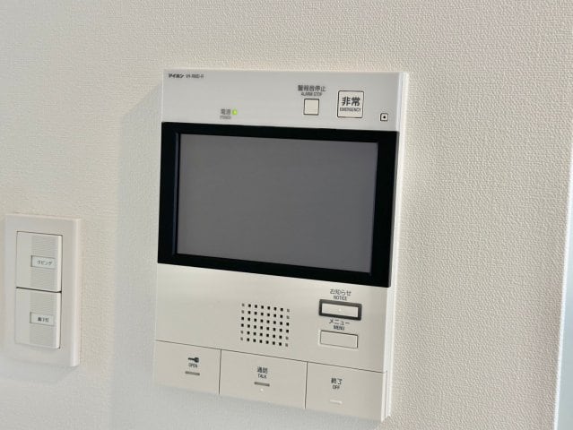  キャッスルコート岩端