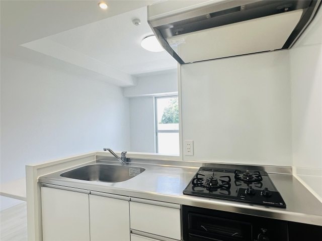  キャッスルコート岩端