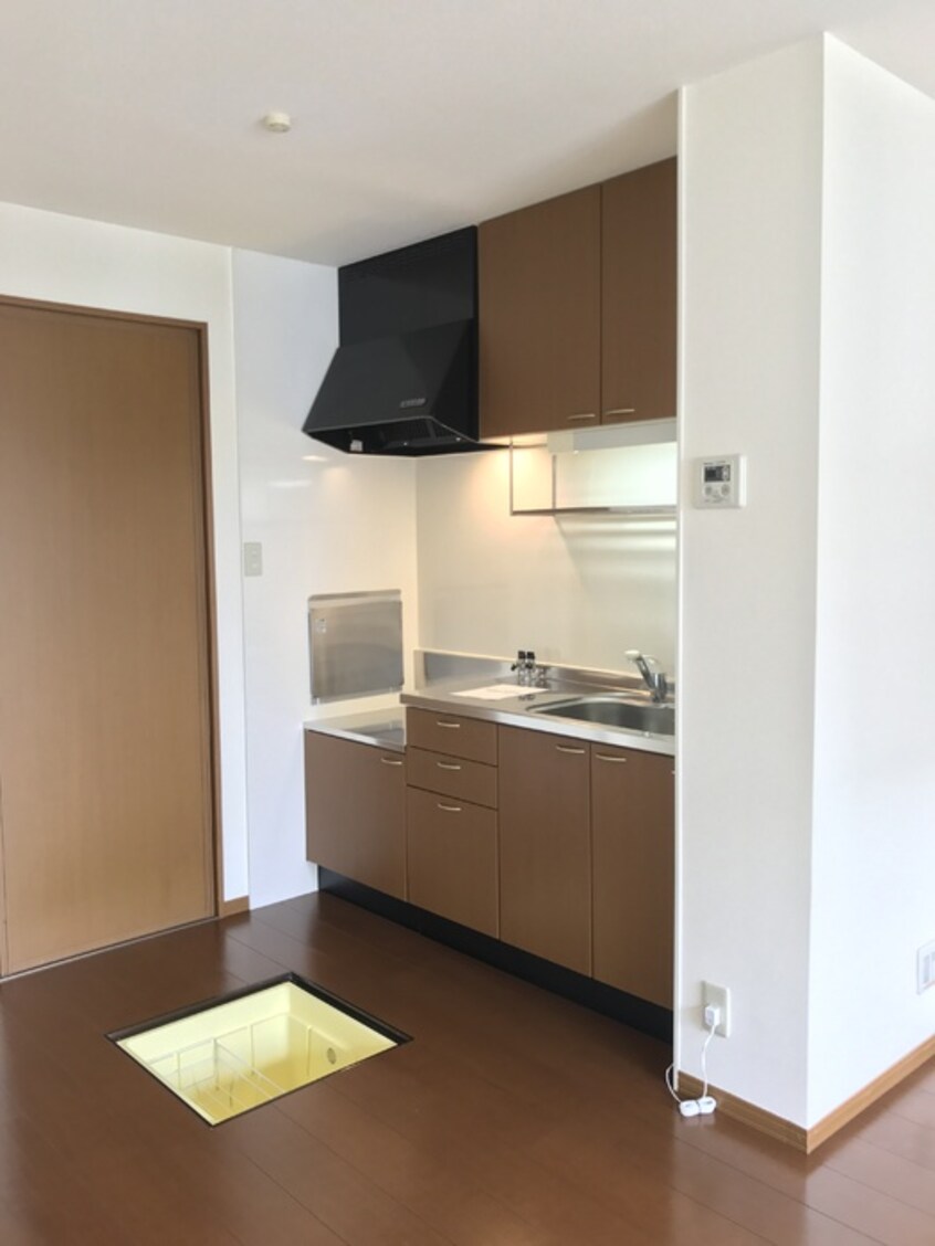  リビングタウン加古川西　A