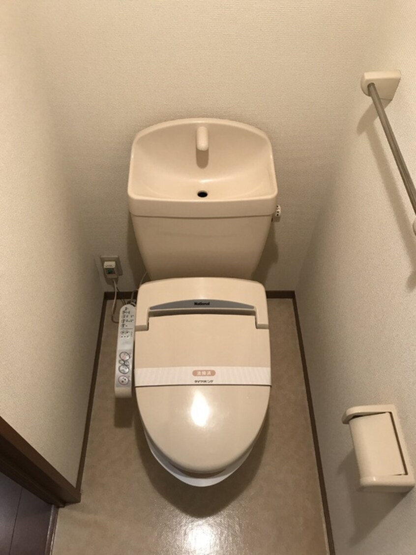  リビングタウン加古川西　A