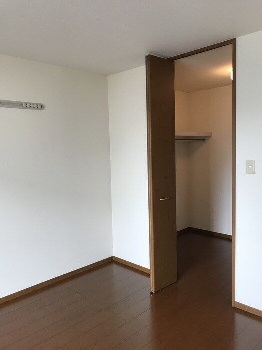  リビングタウン加古川西　A