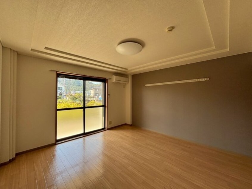  セピアコンフォース