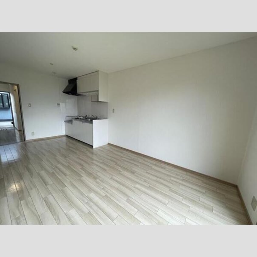  サンフォーレストA