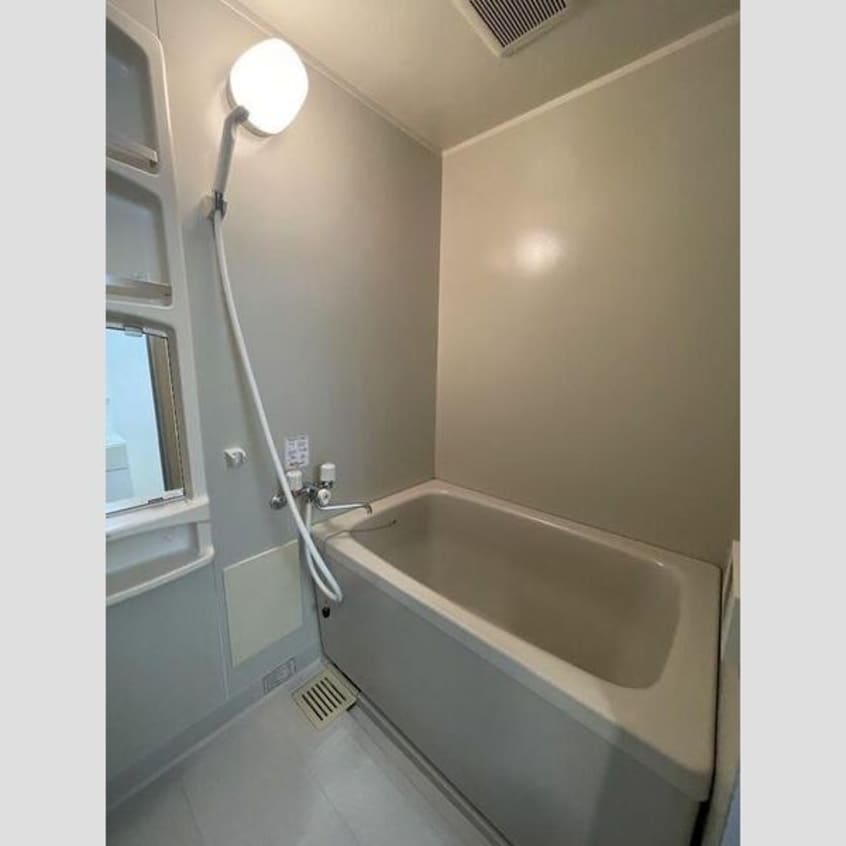  サンフォーレストA