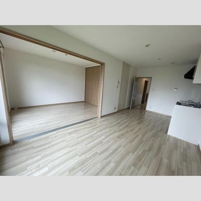  サンフォーレストA