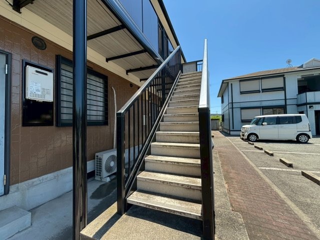  サンフォーレストA