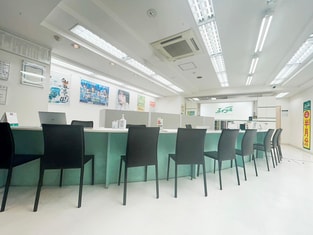 エイブル大泉学園店の内観写真