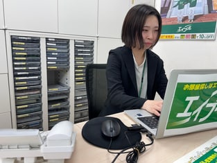 エイブル大森店の接客写真