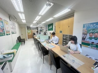 エイブル明大前西口店の内観写真
