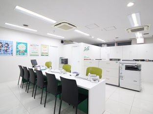 エイブル目黒店の内観写真