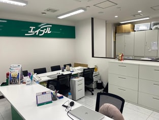 エイブル平井店の内観写真