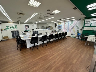 エイブル吹田店の内観写真