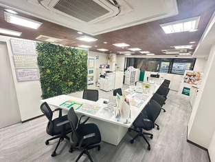 エイブル心斎橋店の内観写真