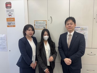 エイブル阪急十三店のスタッフ写真