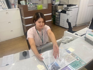 エイブル池下店の接客写真