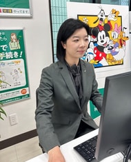 エイブル小岩国際センターの接客写真