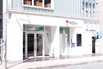 エイブル浦和西口店の接客写真
