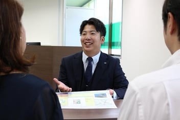 エイブル中浦和店の外観写真
