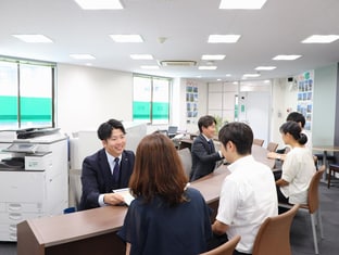 エイブル中浦和店の内観写真
