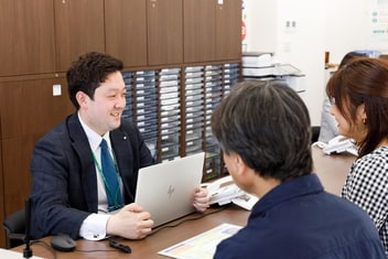 エイブル与野店の内観写真