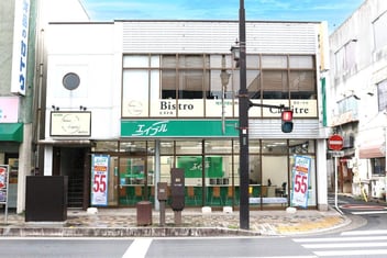 エイブル飯能店の接客写真
