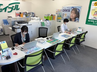 エイブル宮城の萩大通り店の内観写真