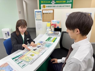 エイブル安佐南店の接客写真