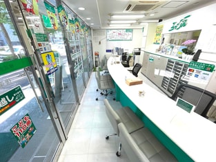 エイブル後楽園店の接客写真