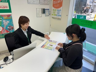 エイブル富士見台店の接客写真