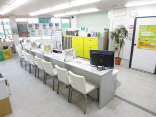 エイブル長岡天神店の接客写真