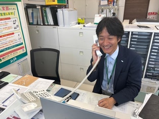 エイブル武庫之荘店の接客写真