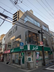 エイブル塚口店の外観写真