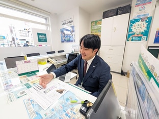 エイブル大久保店の接客写真