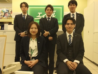 エイブル粕屋店のスタッフ写真