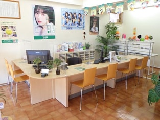 エイブルネットワーク元町店の接客写真