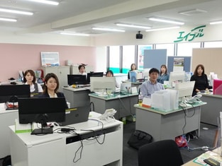 エイブルネットワーク木更津店の接客写真