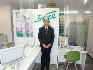エイブルネットワーク坂戸店の接客写真