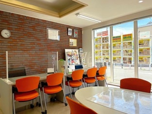 エイブルネットワーク新潟白山店の内観写真