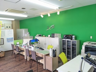 エイブルネットワーク赤穂店の内観写真
