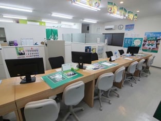 エイブルネットワーク宮崎駅東口店の内観写真
