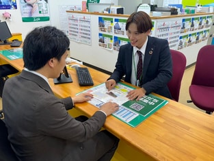 エイブルネットワーク宮崎駅東口店の接客写真