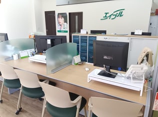 エイブルネットワーク我孫子店の内観写真