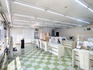 エイブルネットワーク能登川駅前店の内観写真