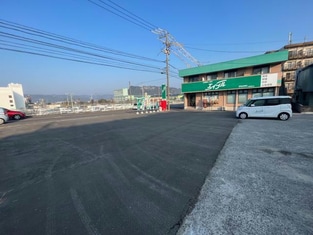 エイブルネットワーク霧島国分店の接客写真
