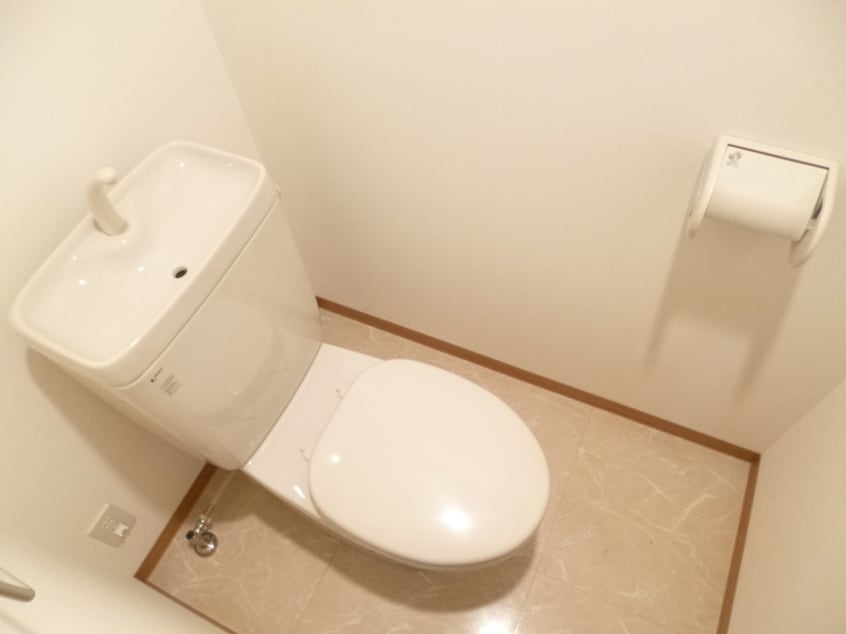 清潔感のあるトイレ ステーションコートノース