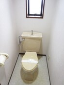 窓付の換気のよいトイレ シャルマンフジ須磨壱番館