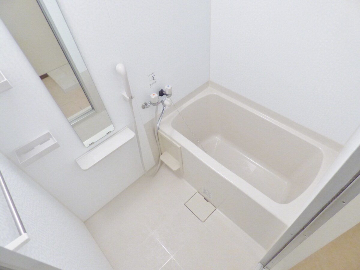 キレイな浴室 クレアドル須磨Ⅱ