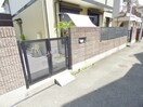 各部屋の入口が別にあります 猪井ハイツ