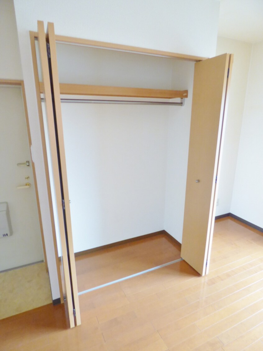 大型クローゼット エトワール寺田